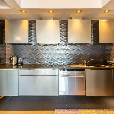 Stylish Apartment With Panaromic View In Besiktas